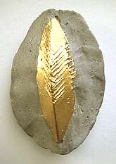pin, gold leafed concrete